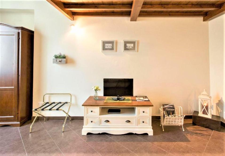 Charming Suite Cavour Heart Of Florence Ngoại thất bức ảnh
