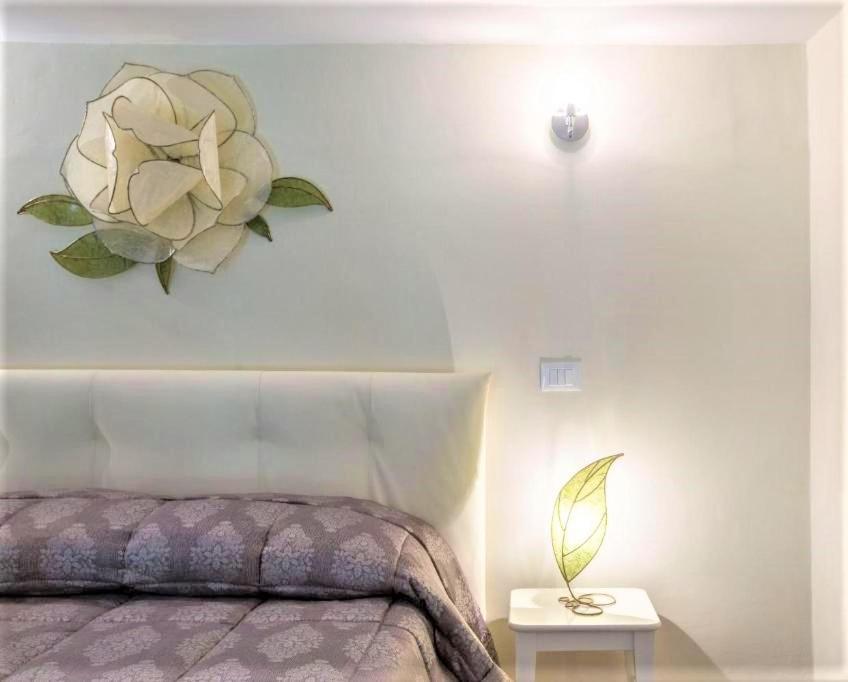 Charming Suite Cavour Heart Of Florence Ngoại thất bức ảnh