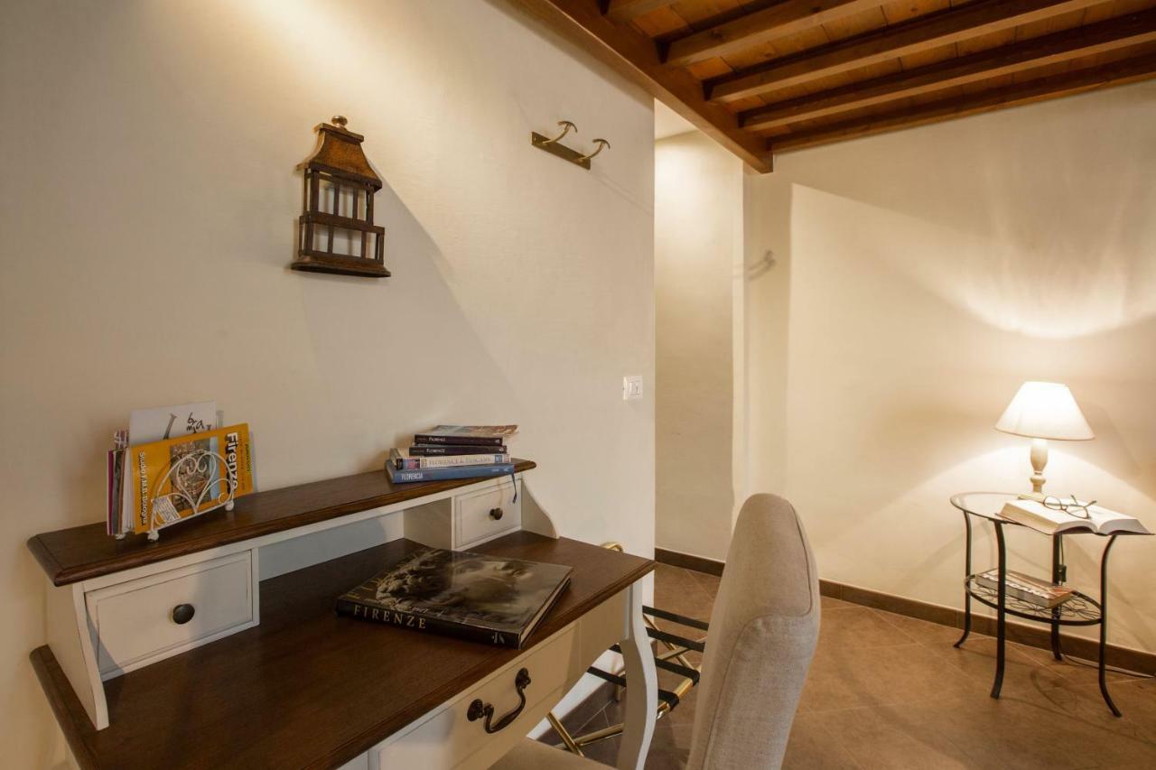 Charming Suite Cavour Heart Of Florence Ngoại thất bức ảnh