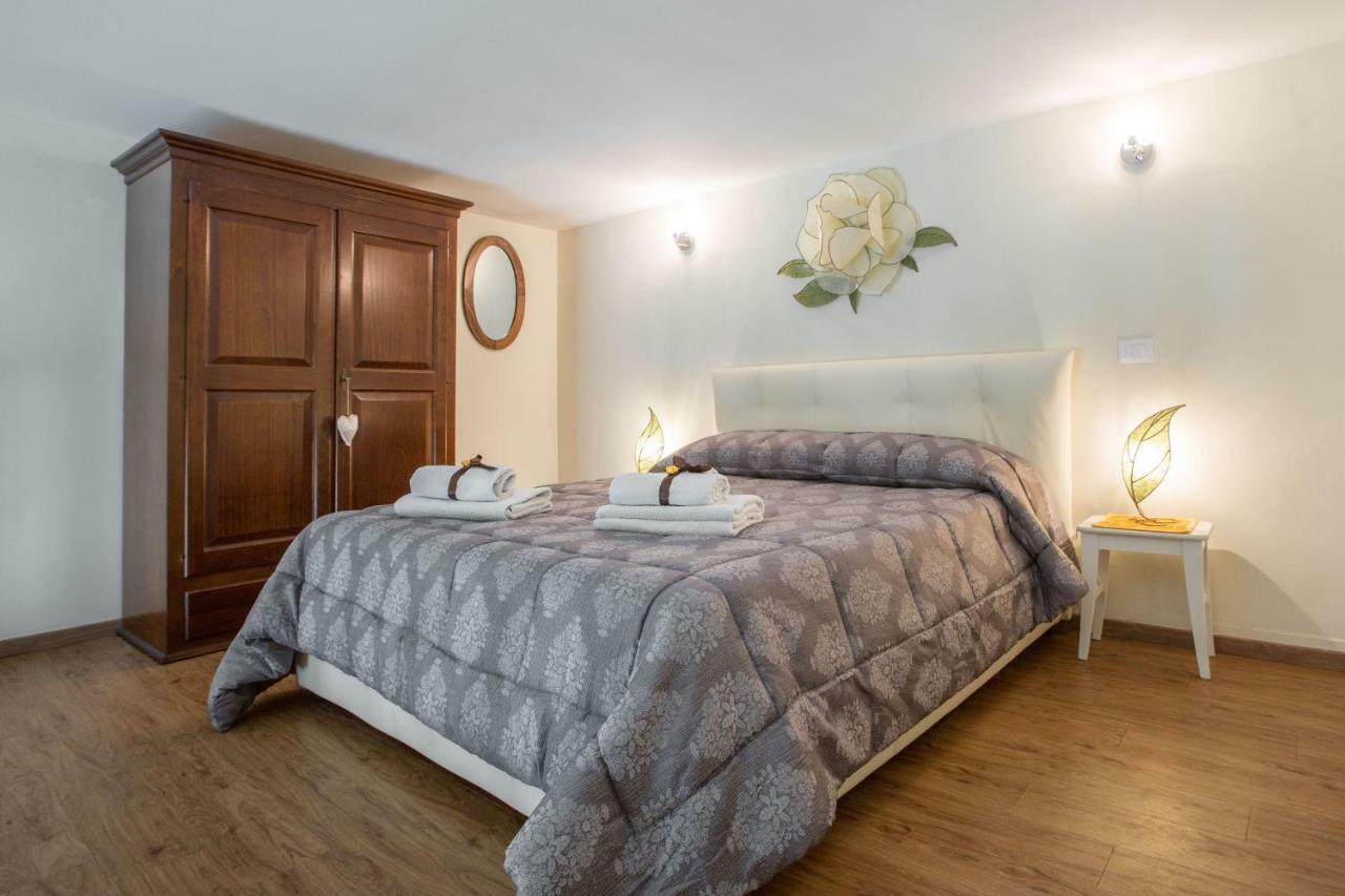 Charming Suite Cavour Heart Of Florence Ngoại thất bức ảnh